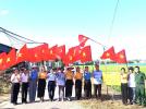 Bàn giao tuyến đường cờ tại xóm Tân Tiến chào mừng Đại hội đại biểu Đảng bộ xã Nghĩa Đàn lần thứ I